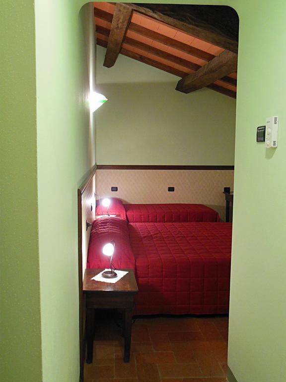 Antica Grancia Benedettina Villa Колорно Стая снимка