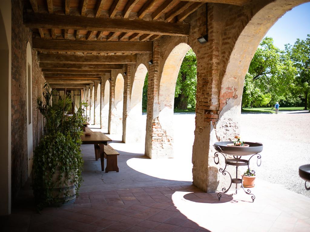 Antica Grancia Benedettina Villa Колорно Екстериор снимка