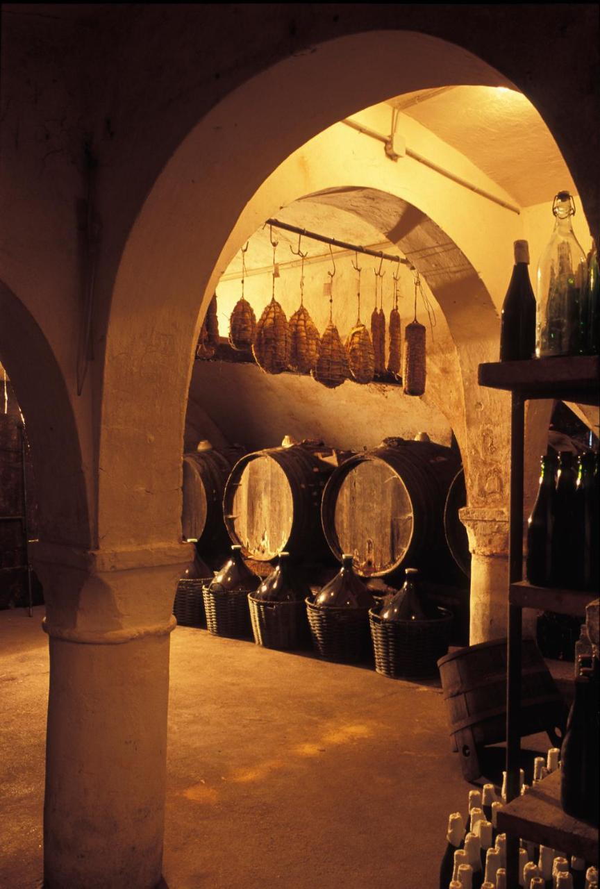 Antica Grancia Benedettina Villa Колорно Екстериор снимка