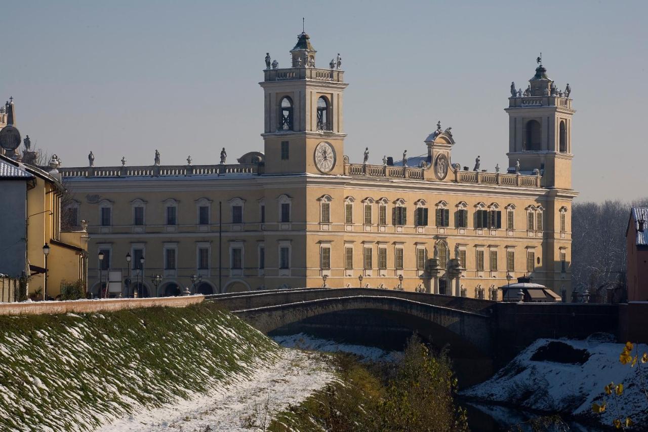 Antica Grancia Benedettina Villa Колорно Екстериор снимка