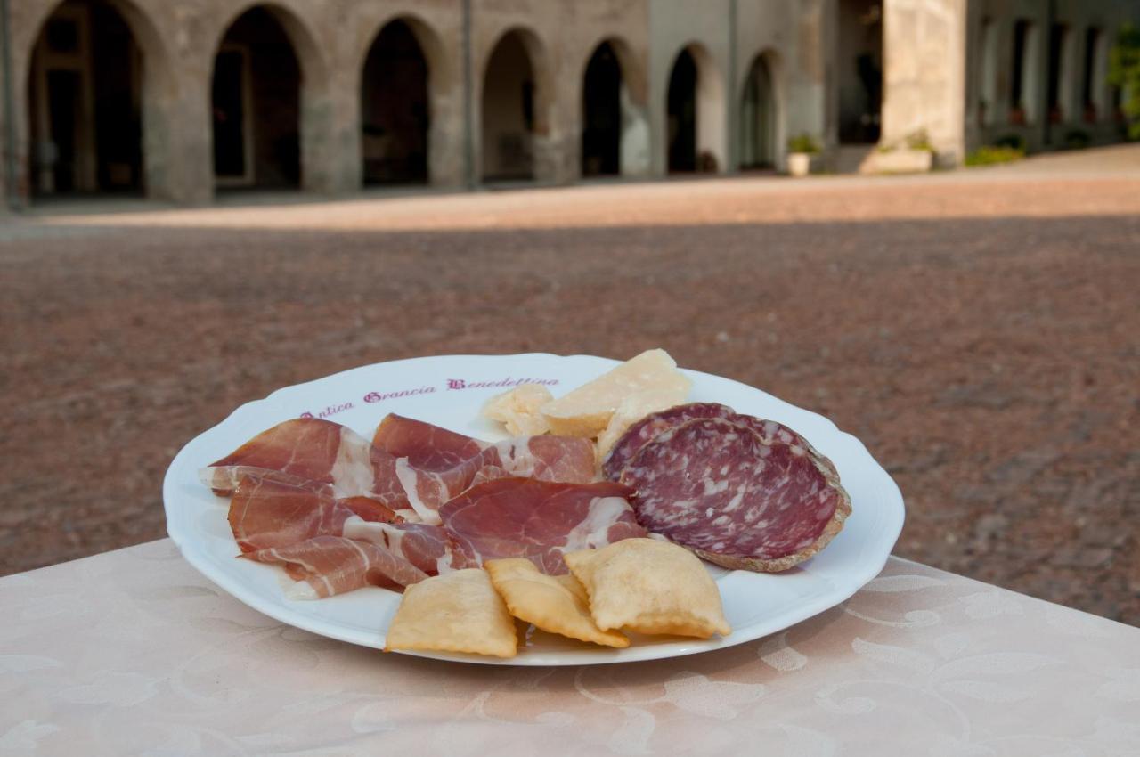 Antica Grancia Benedettina Villa Колорно Екстериор снимка